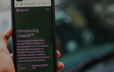 Image de chat gpt sur un smartphone